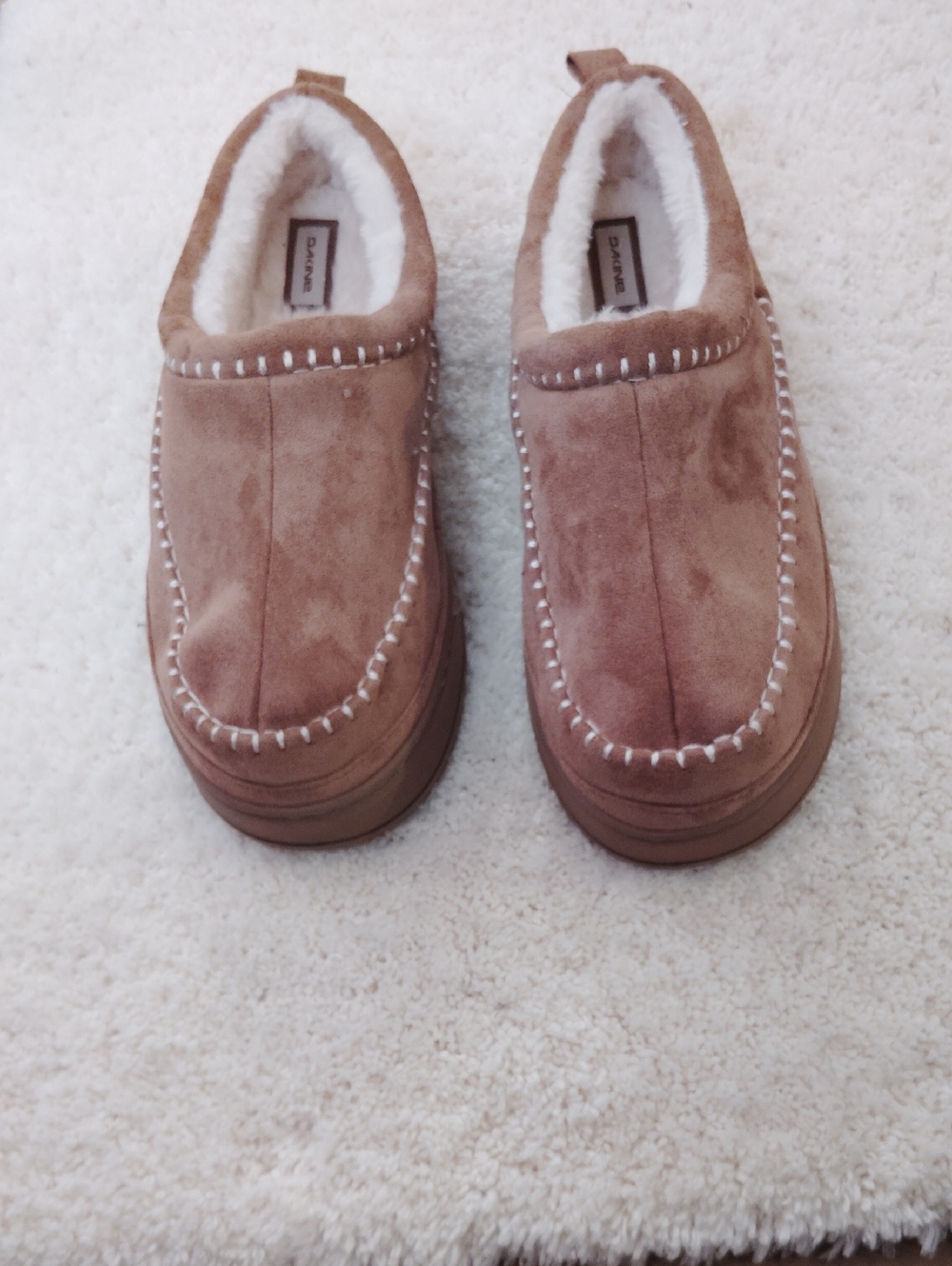 Dakine Brown and White Sherpa-Lined Slip-On